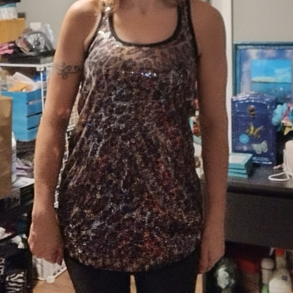 Cheetah print sequined top - Picture 12 of 12